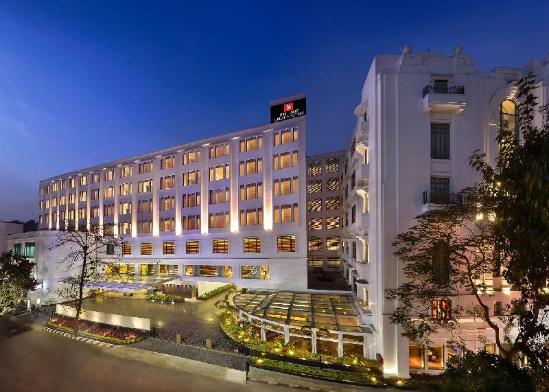 Luxury Hotel